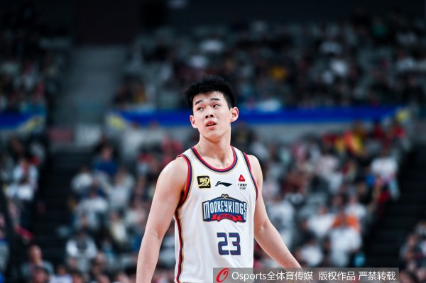 启远网 记者: 骑士、奇才、独行侠和篮网有意邀请林葳参加NBA夏联